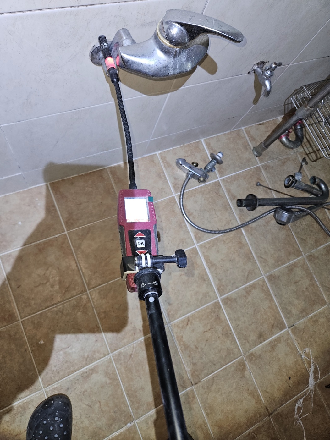 군포 상가 건물 화장실 배관 누수탐지업체 클린앤누수 진행건