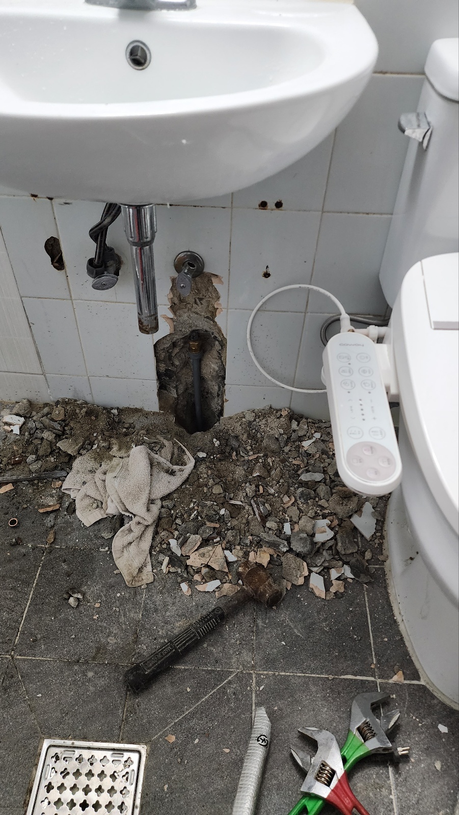 인천 부평 아파트 화장실 물샘 정밀 누수탐지와 배관교체